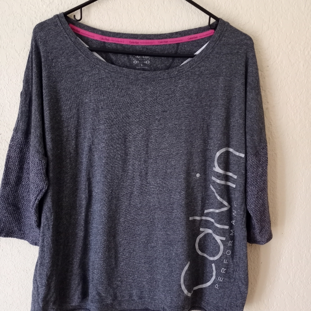 Calvin Klein Women's Hi Low Dolman 3/4 Sleeve Tee